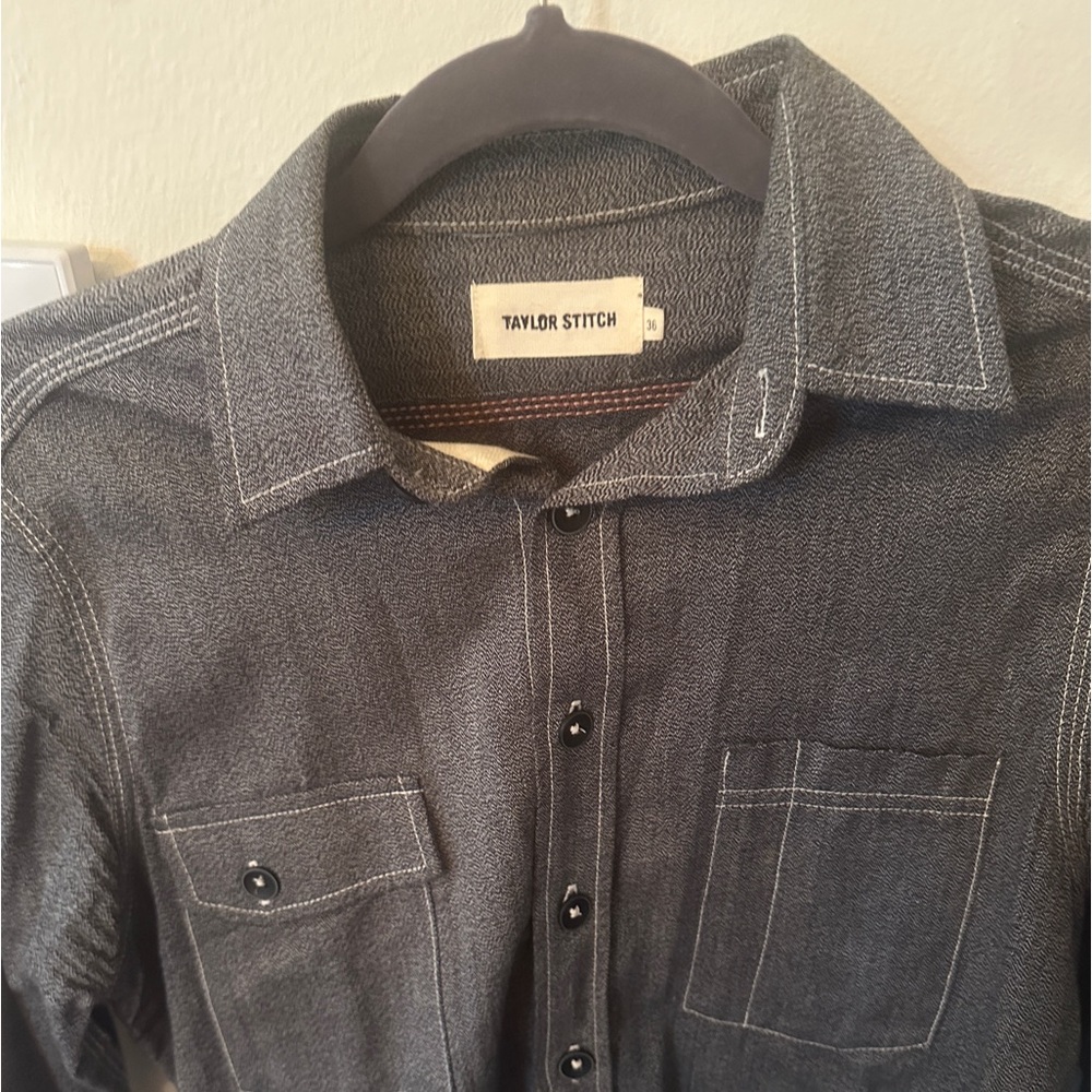 Taylor Stitch size 36 Long Sleeve Shirt barely worn